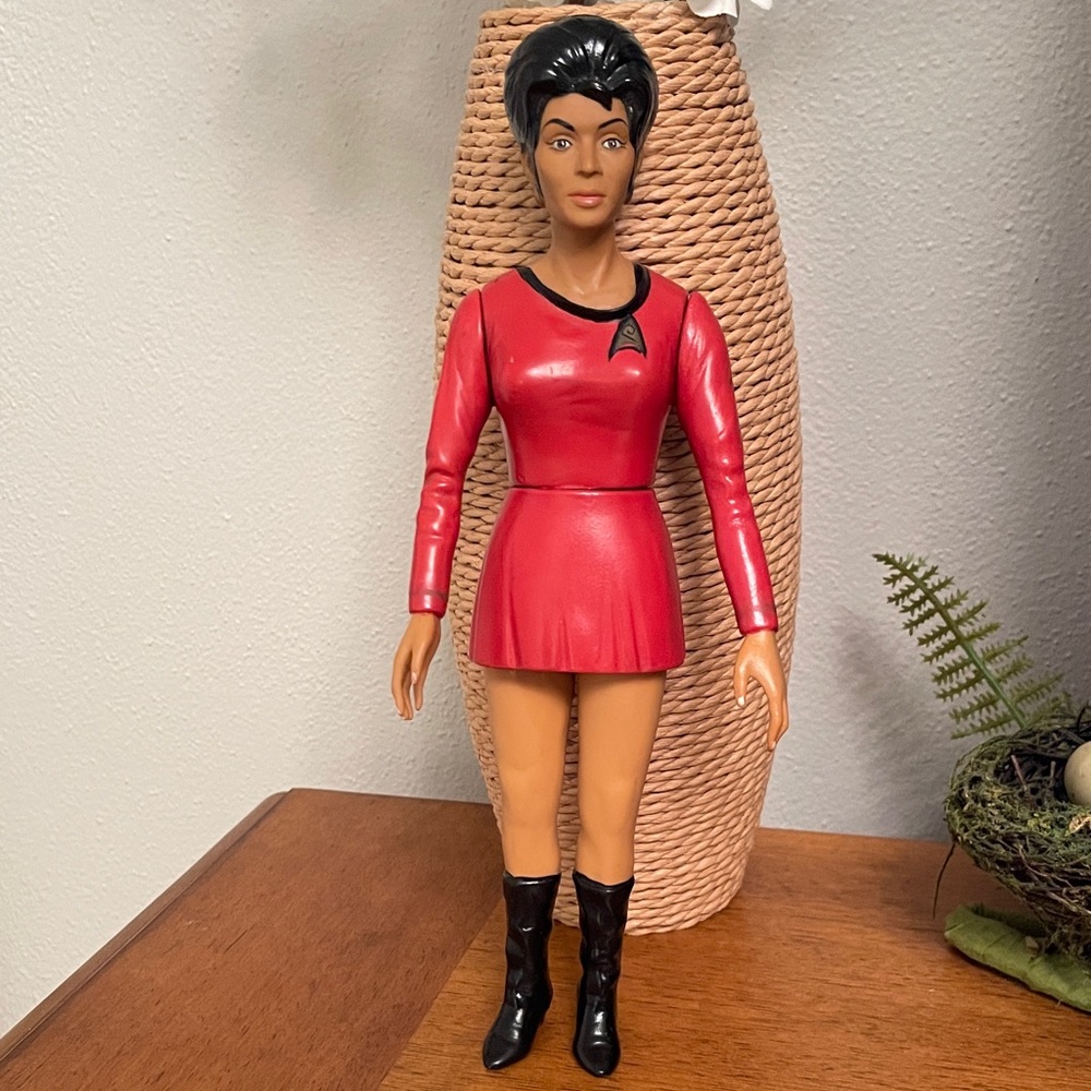 Vintage 1991 Star Trek Action Figure UHURA Doll by Hamilton No Stand